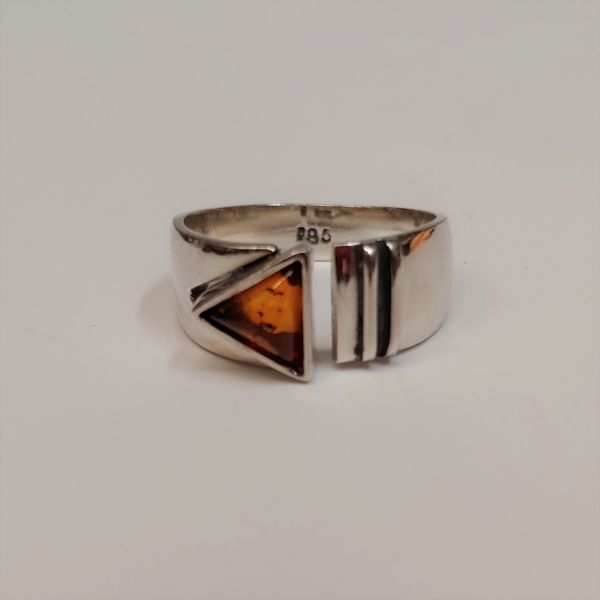 HWG-166 Ring, Amber $49 at Hunter Wolff Gallery